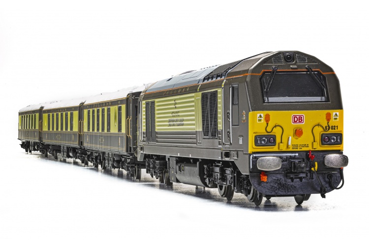 Hornby R3750 Belmond British Pullman Train Pack Locomotive And Coaches