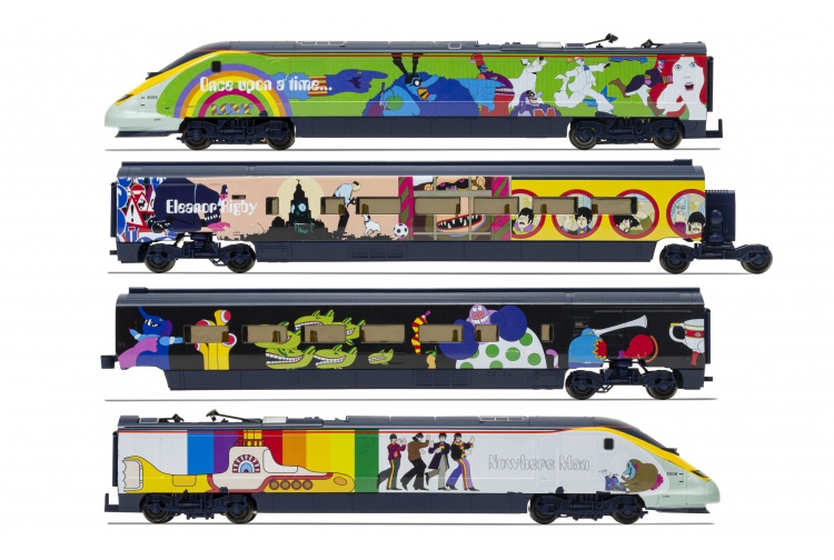 Hornby R3829 Eurostar Class 373 Set 3005 And 3006 Yellow Submarine Train Pack Group 1