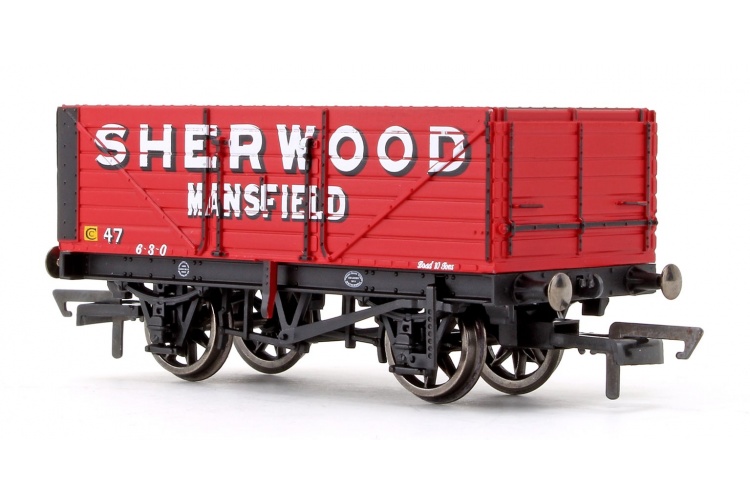 Hornby R6903 Sherwood Colliery 7 Plank Wagon No. 47 Rear Left