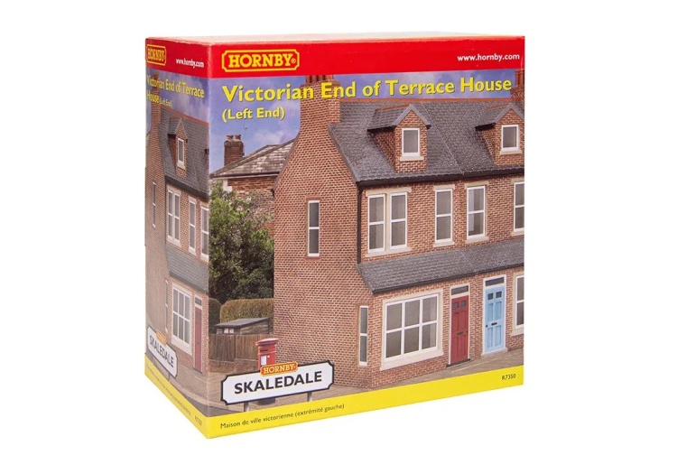hornby-r7350-victorian-end-of-terrace-house-left-end