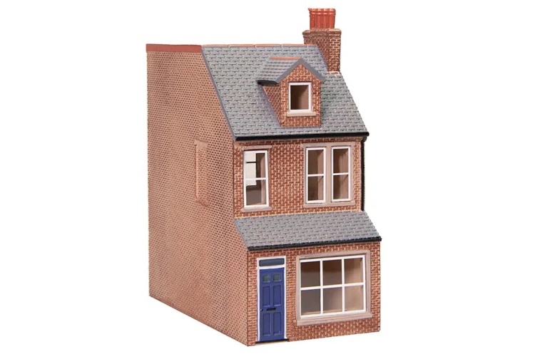 hornby-r7351-victorian-end-of-terrace-house-right-end-1
