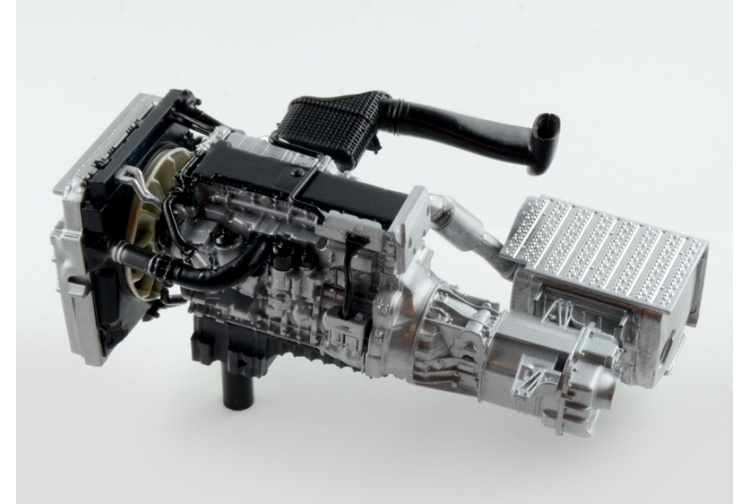 italeri-3905-mercedes-benz-actros-mp4-gigaspace-engine-rear-to-front