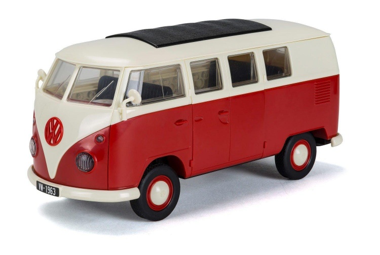 Airfix J6017 Quick Build VW Camper Van Model Kit
