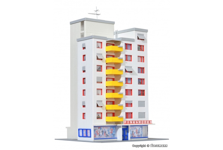 Kibri 37120 Apartment Block With Shop N Gauge Plastic Kit Front