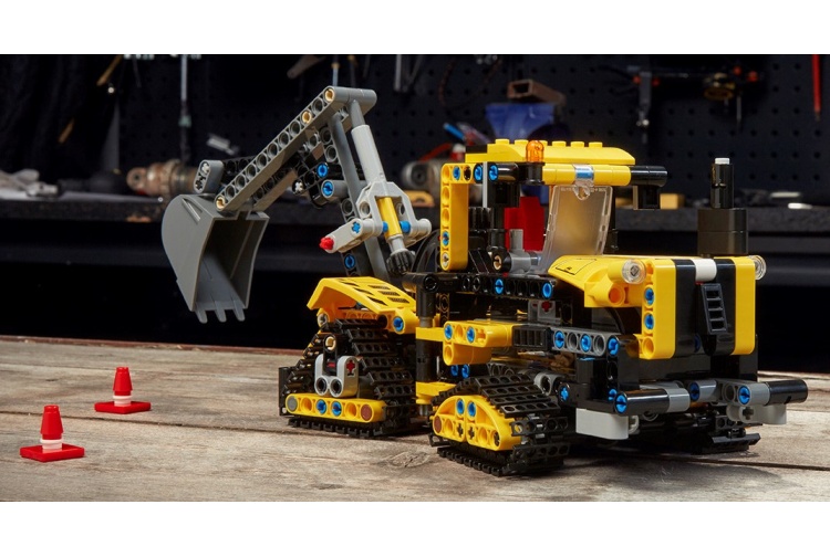 Lego 42121 Heavy-Duty Excavator Tractor With Backhoe Built