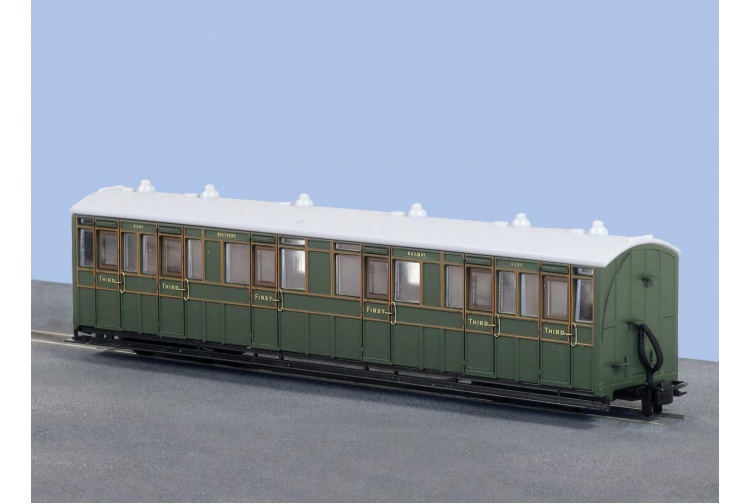 Peco GR-421A OO-9 Gauge Brake Composite Coach SR Livery No 4108