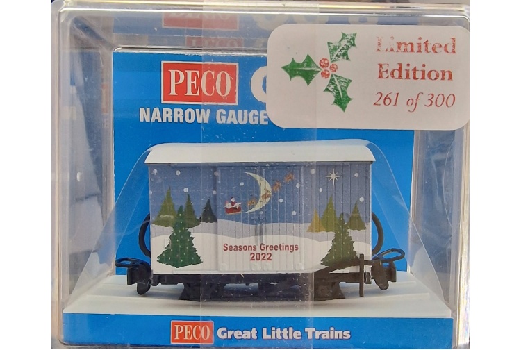 peco-gr-908-l-and-b-box-van-christmas-2022-