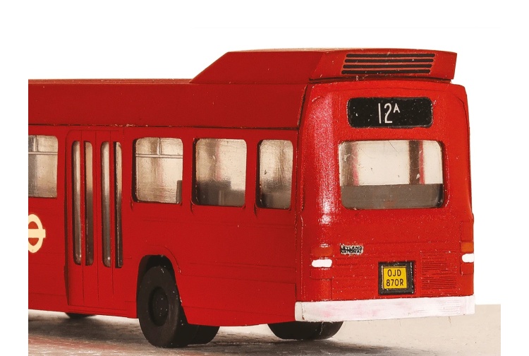 peco-modelscene-5138-leyland-national-single-decker-bus-1