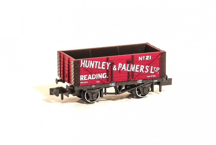 Peco NR-P425 Huntley And Palmers Ltd No.21