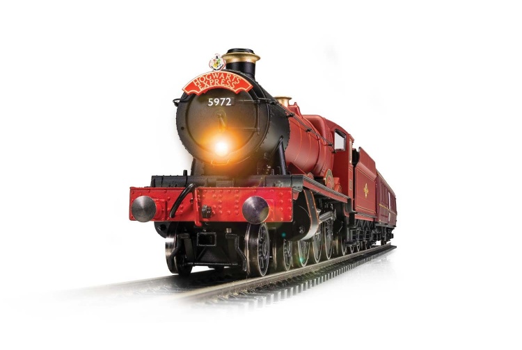 Hornby R1234M Hogwarts Express Train Set image
