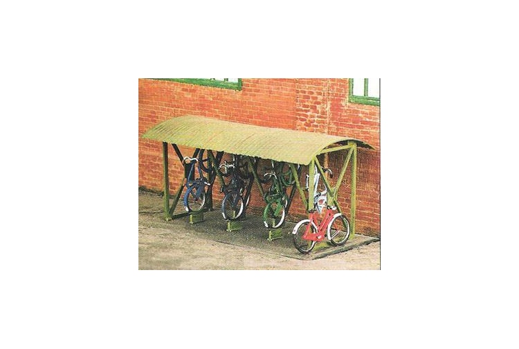Wills Kits SS23 Bicycle Shed and Bicycles Plastic Kit finished