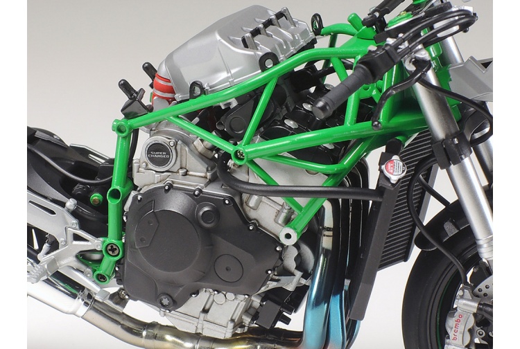 Tamiya 14131 Kawasaki Ninja H2R Engine