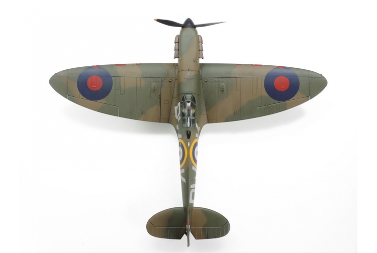 Tamiya 61119 Supermarine Spitfire Mk.I Top