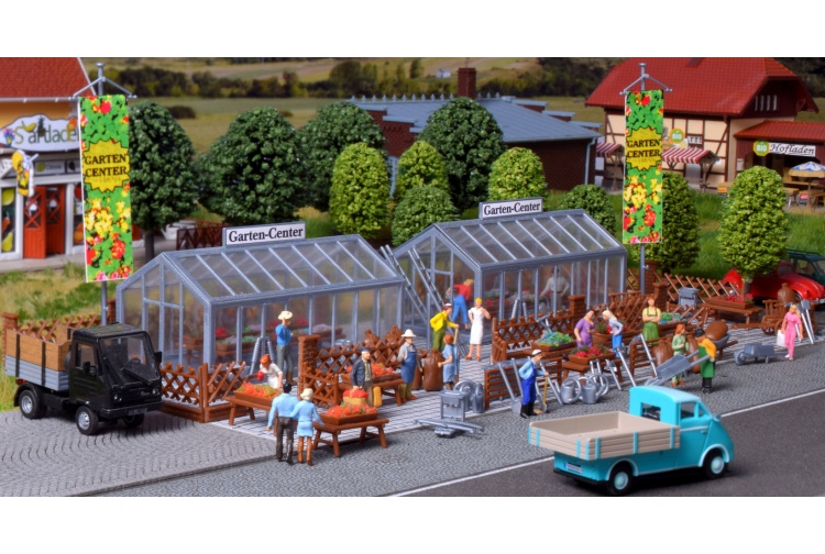 Vollmer 43644 Garden Center OO/HO Scale Plastic Kit Example Layout