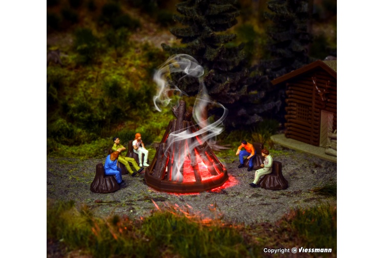 Vollmer 43667 Campfire HO Scale Plastic Kit Example Layout