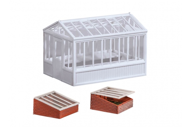 Wills Kits SS20 Greenhouse and Cold Frames OO Gauge Plastic Kit