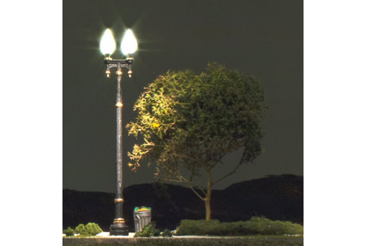 Woodland Scenics WJP5640 Double Lamp Post Street Lights Example