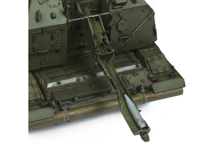 Zvezda 3630 Russian 125 mm Self-propelled Howitzer MSTA-S Loader